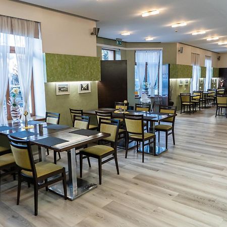 Franko Hotel Zvolen Exterior photo